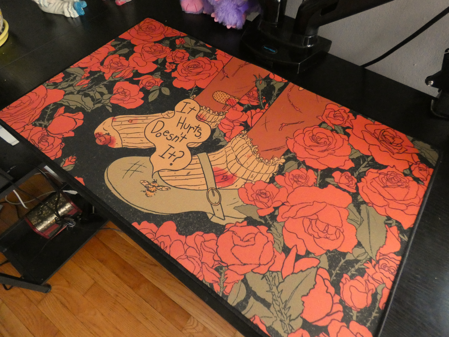 Roses Desk Mat